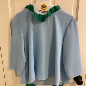 M Tuckernuck pomander place top with green ruffle bow detail